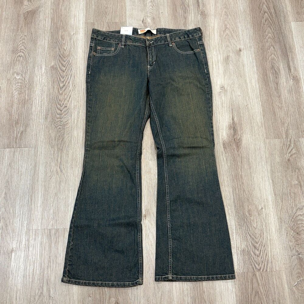 NWT Vintage 00s Y2K Route 66 Bell Bottoms Flared Jeans Women's Size 38x31